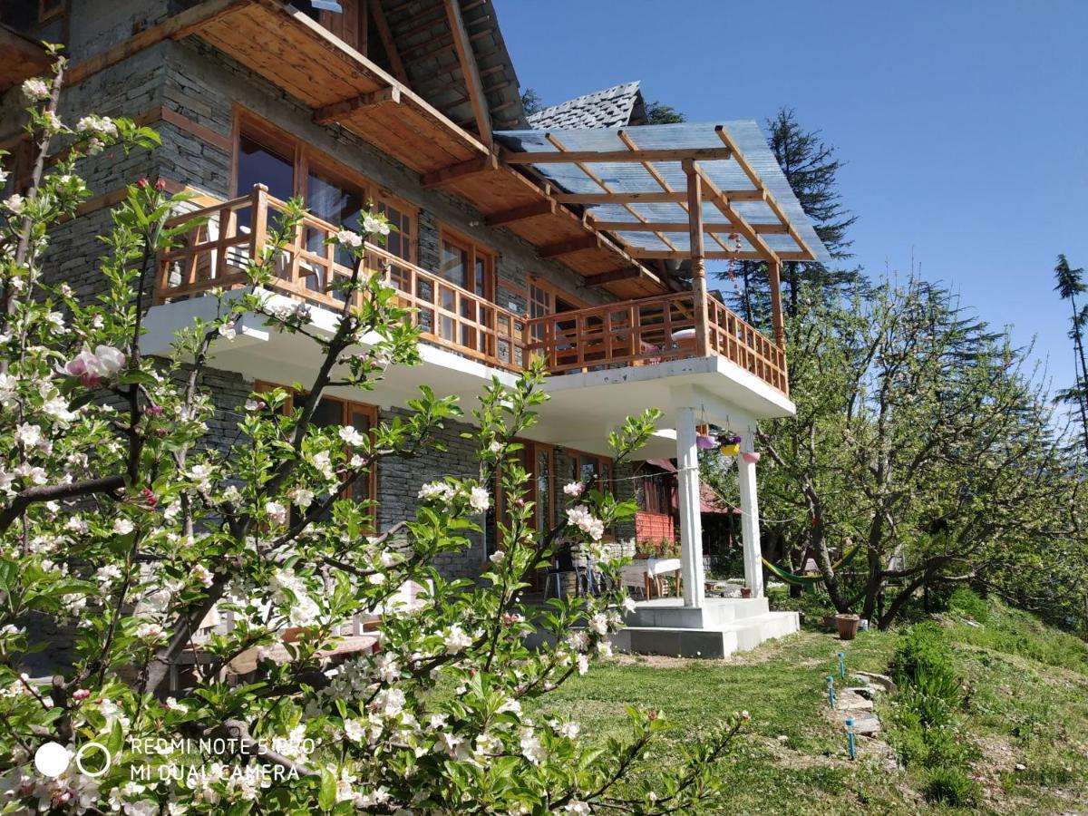Ishan Log Huts-A Boutique Home Stay Banjār Kültér fotó