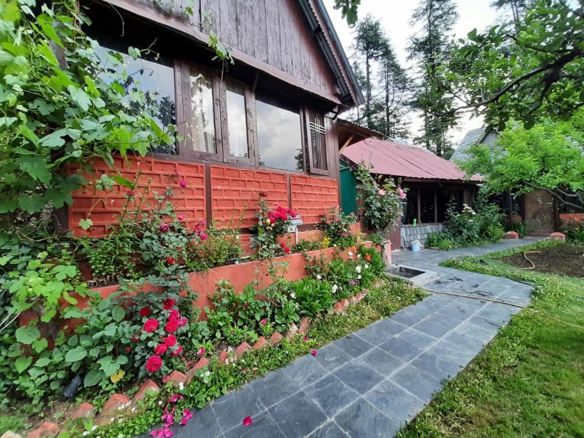Ishan Log Huts-A Boutique Home Stay Banjār Kültér fotó