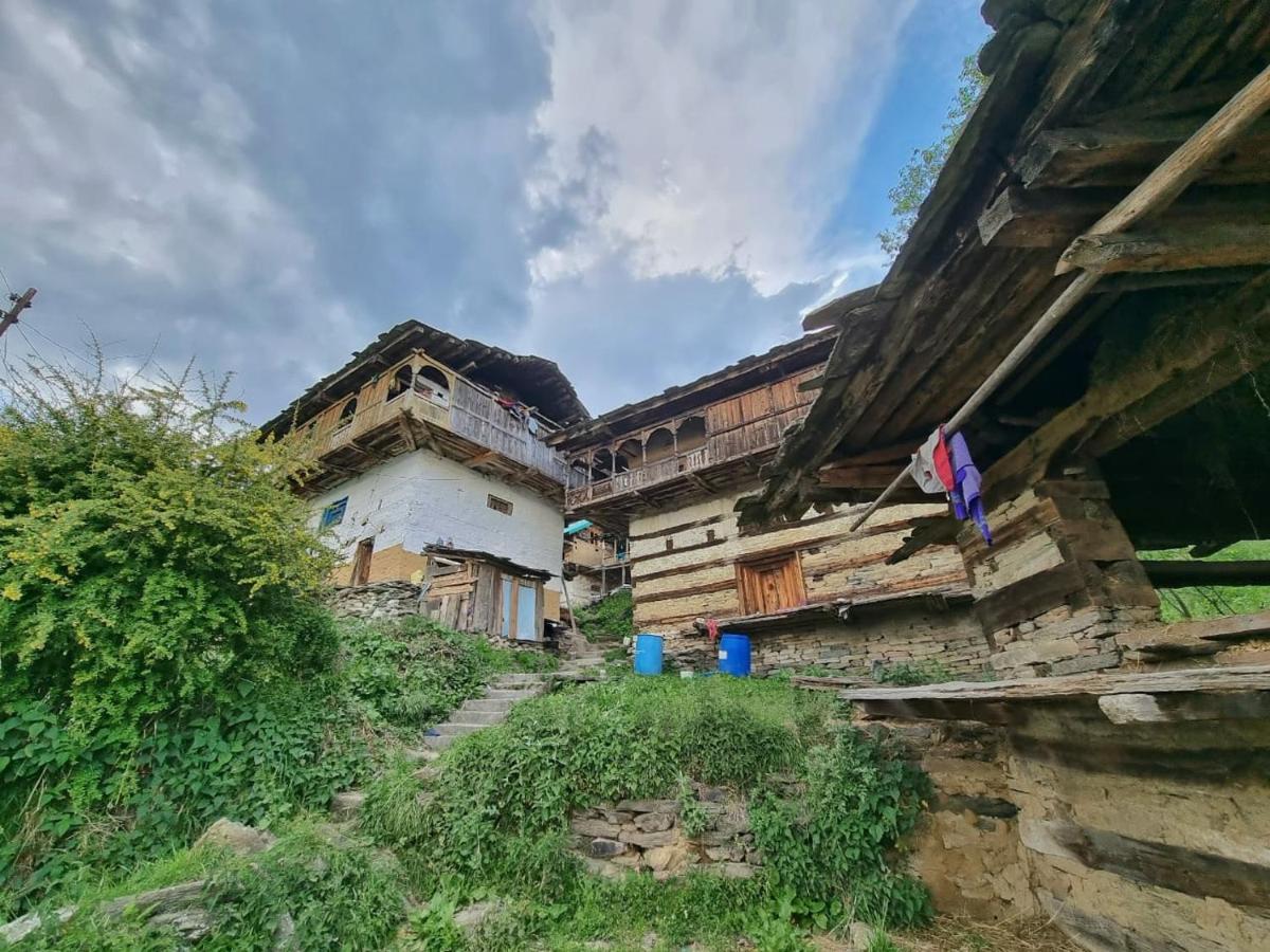 Ishan Log Huts-A Boutique Home Stay Banjār Kültér fotó